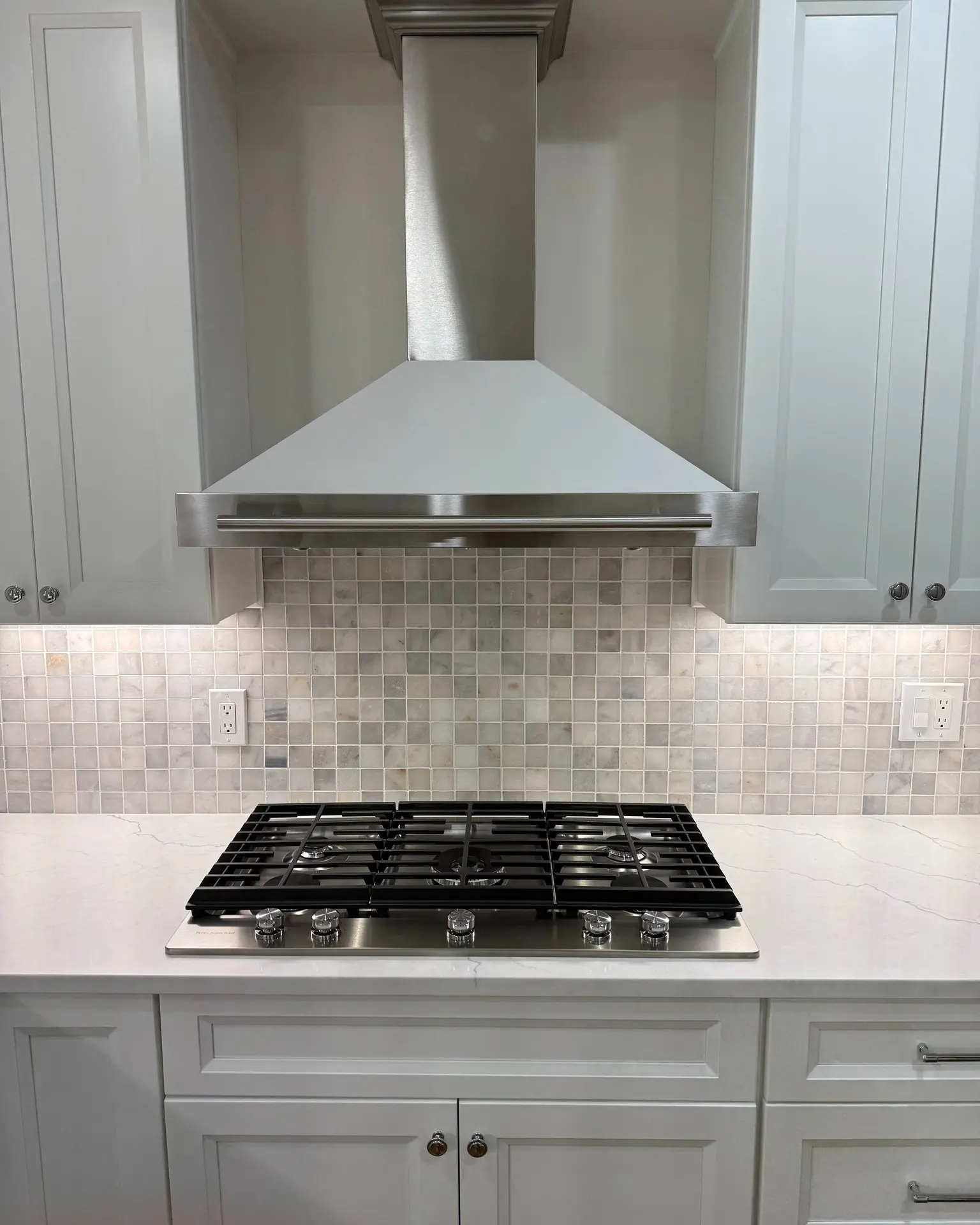 Kitchen stove remodeling project by Serge Construction